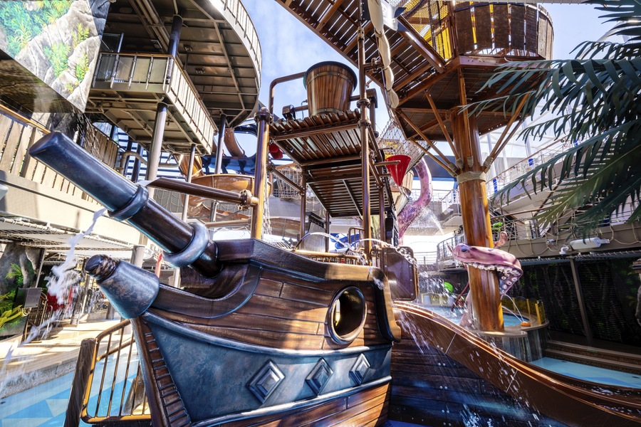 MSC Cruises MSC Seashore Pirates Cove Aquapark 6.jpg